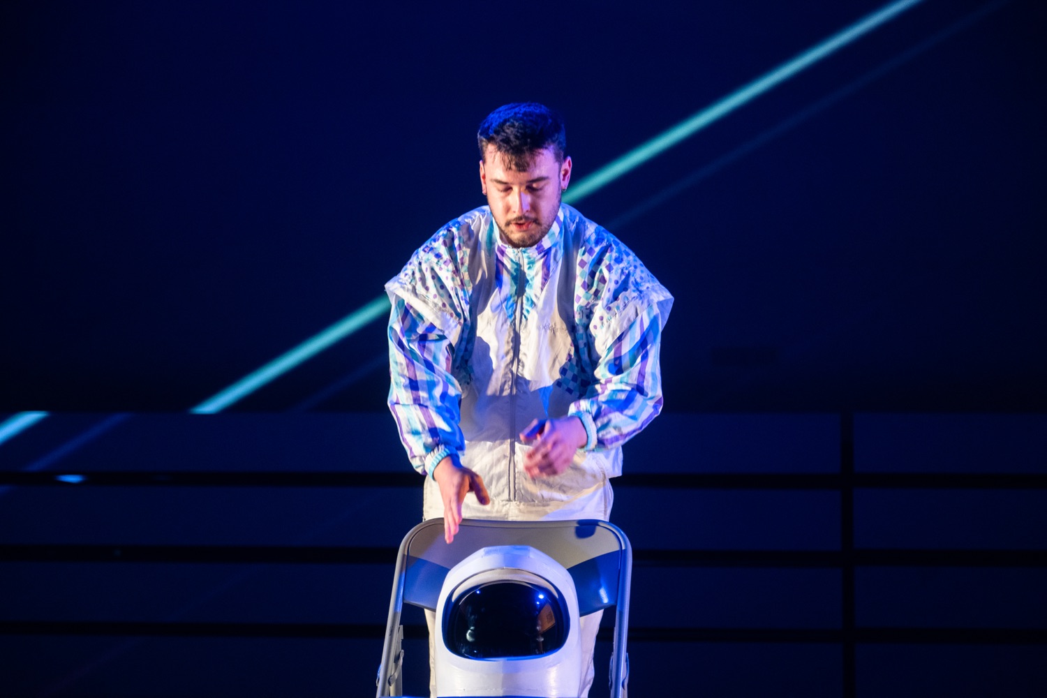 Don't Look, Spaceman